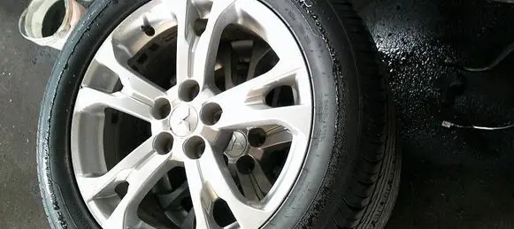 Mitsubishi Outlander R18 alloy rim 18CALI