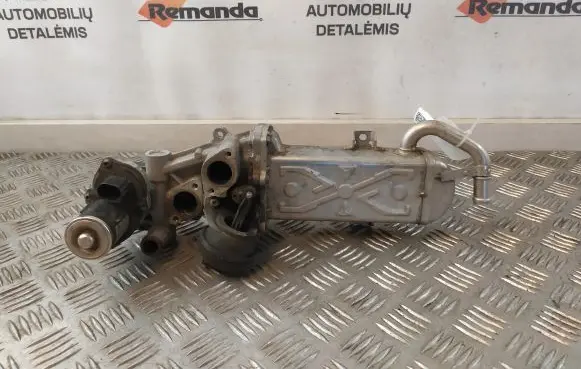 Skoda Octavia Mk3 (5E) EGR valve cooler 03L131512BJ