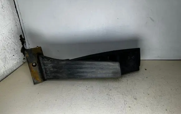BMW 7 E65 E66 Accelerator throttle pedal 6772645 35426772645 677264502