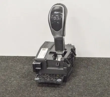 Maserati Ghibli Gear shifter/selector 670013534