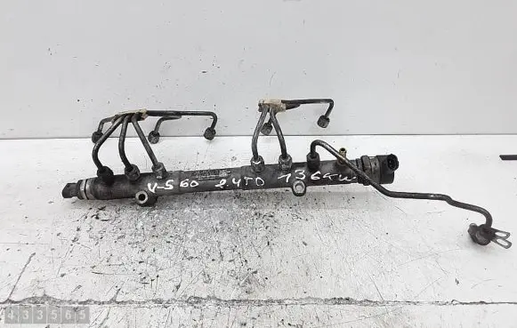 Volvo S60 Fuel main line pipe 0445215023