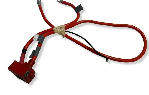 BMW 5 E60 E61 Positive cable (battery) 10304410
