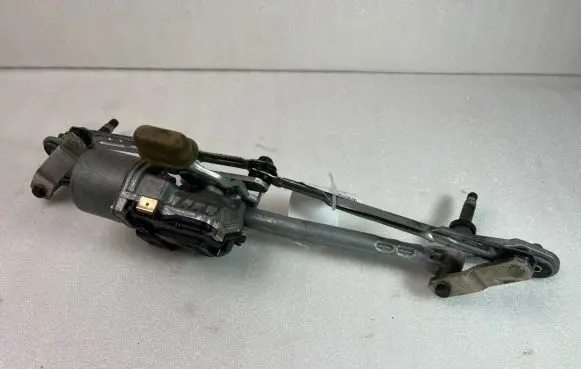 Peugeot 5008 II Front wiper linkage and motor 9824762480