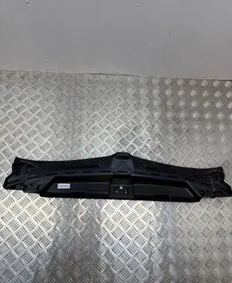 BMW 3 G20 G21 Radiator trim 51767461970