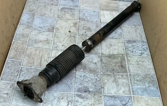 Ford Fiesta Rear shock absorber/damper