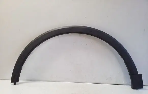 MG ZS Front arch trim 10252367