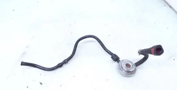 Ford Focus Vacuum line/pipe/hose 4M519B337AF