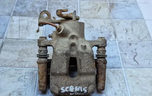 Renault Scenic I Rear brake caliper