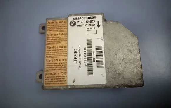 BMW 7 E38 Airbag control unit/module 65778369023 13176801