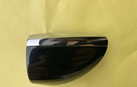 Mercedes-Benz B W245 Rear door handle cover A1697600529