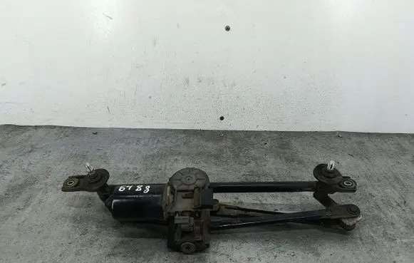 Hyundai Tucson JM Front wiper linkage