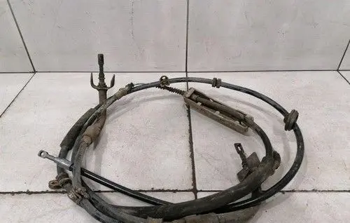 Aston Martin V8 Handbrake/parking brake wiring cable 6G332853AC
