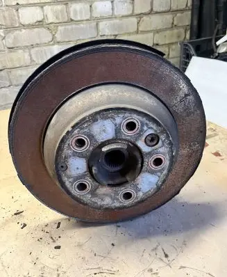 Audi Q7 4L Rear wheel hub spindle/knuckle 7L8505436A Gjs40015