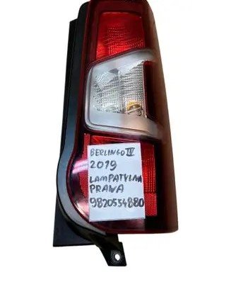 Citroen Berlingo Rear/tail lights 9820554880 311007168 200100007R