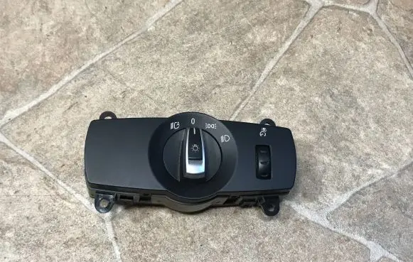BMW 7 F01 F02 F03 F04 Light switch 9204068