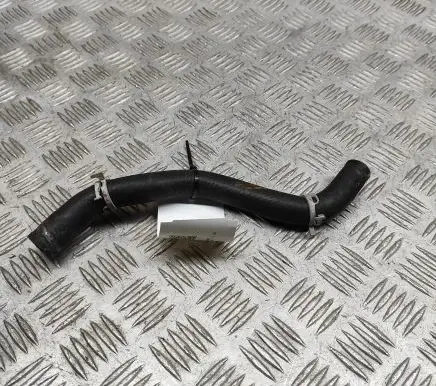 Toyota Yaris Cross Engine coolant pipe/hose
