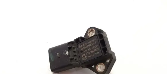 Volkswagen PASSAT CC Air pressure sensor 03G906051E 0281002977