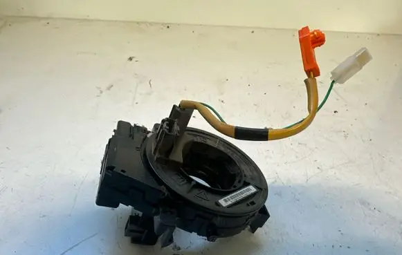 Isuzu D-Max Airbag slip ring squib (SRS ring) CL0465RR33244