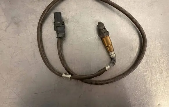 Mercedes-Benz C AMG W205 Lambda probe sensor 0005423400