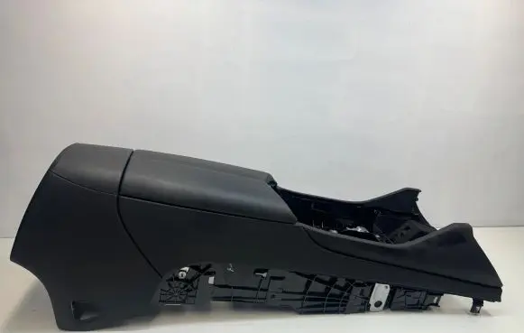 Maserati Levante Center console 670105920 670133997