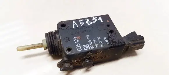 Opel Astra G Central locking motor 90589918 605420