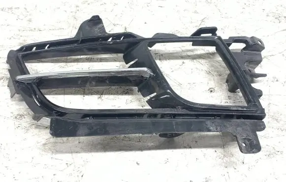 Mazda 6 Front fog light trim/grill GV7D50C21
