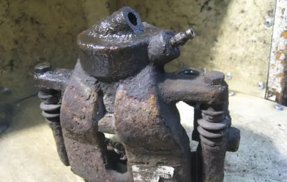 Citroen C3 Front brake caliper