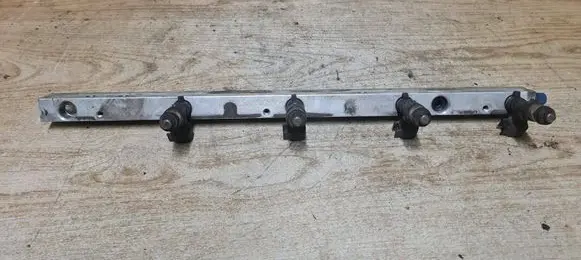 Ford Mondeo MK IV Fuel main line pipe 30750637 0280158096