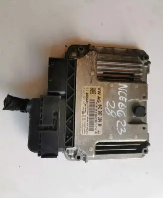 Volkswagen Golf VI Engine control unit/module ECU