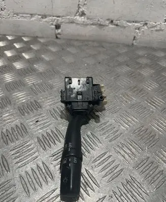 Toyota Avensis T250 Indicator stalk 173650
