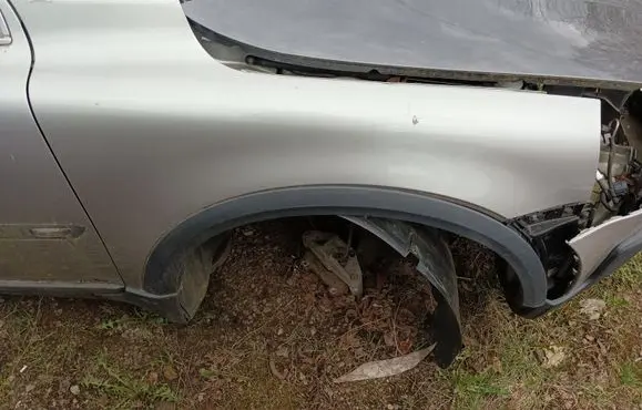 Volvo XC90 Fender