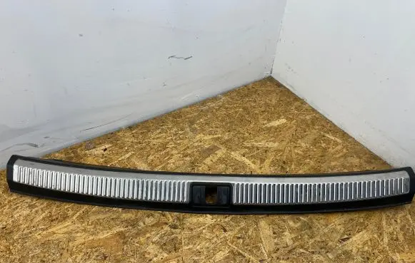 Audi A4 S4 B7 8E 8H Trunk/boot sill cover protection 8E9864483C