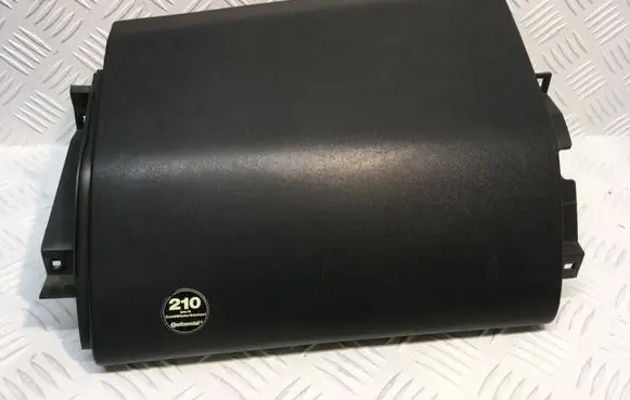 Nissan X-Trail T30 Glove box 682758H900