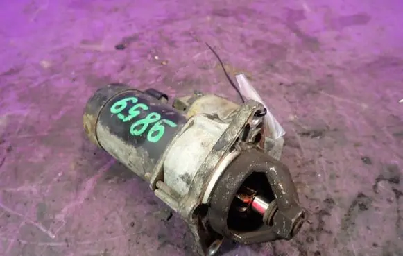 Opel Agila A Starter motor 
