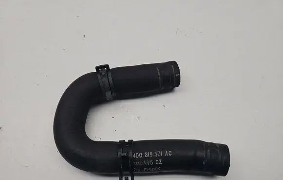 Audi A8 S8 D2 4D Engine coolant pipe/hose AV5CZ