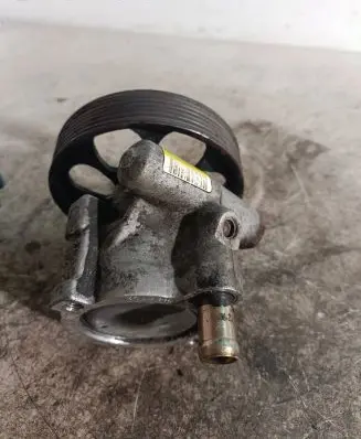 Renault Espace - Grand espace IV Power steering pump 7700426719