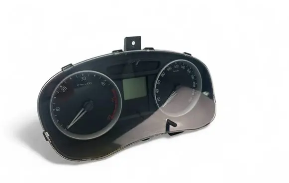 Skoda Fabia Mk2 (5J) Speedometer (instrument cluster) 5J0920811C