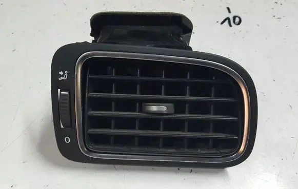 Volkswagen Polo V 6R Dashboard side air vent grill/cover trim