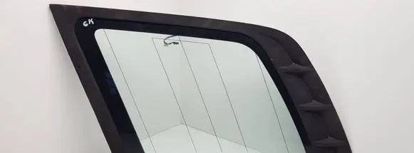 Hyundai Santa Fe Rear side window 43R000050 DOT736M35GRAS2 A004138