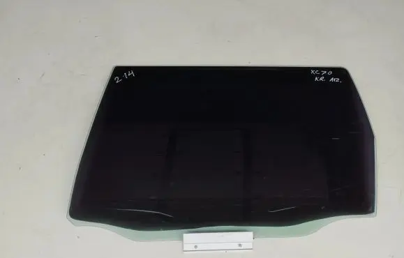 Volvo XC70 Rear door window glass 43R001105 E000186