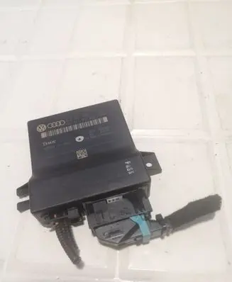 Audi A6 Allroad C6 Gateway control module 4L0907468 4L0910468