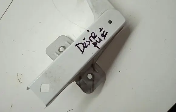 Renault Trafic II (X83) Fender mounting bracket 8200323291