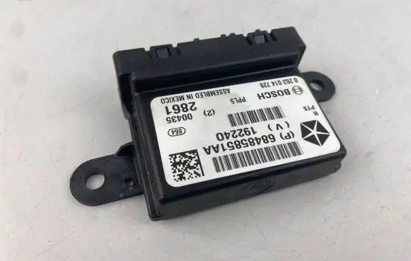 Chrysler Pacifica Parking PDC control unit/module 68485851AA