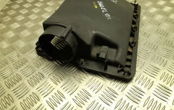 Mercedes-Benz Sprinter W907 W910 Air filter A9075280000