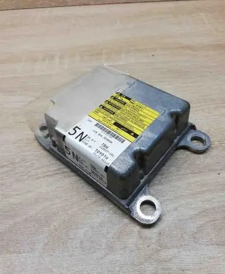 Toyota Auris 150 Airbag control unit/module 8917002110 215537101
