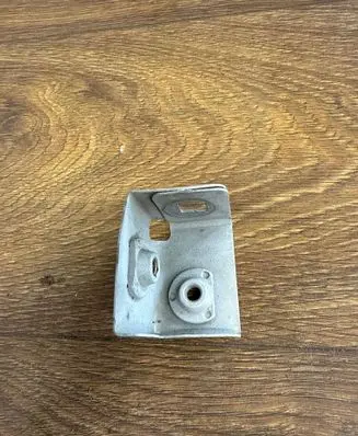 Renault Master III Fender mounting bracket 625260009r