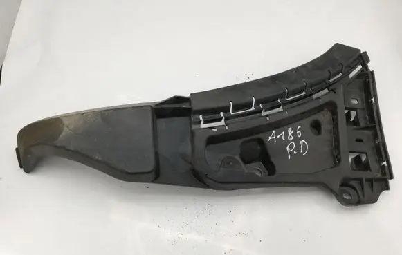 Volvo XC90 Front bumper mounting bracket 08620564