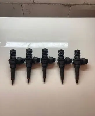 Volkswagen Transporter - Caravelle T5 Fuel injector 0414720309