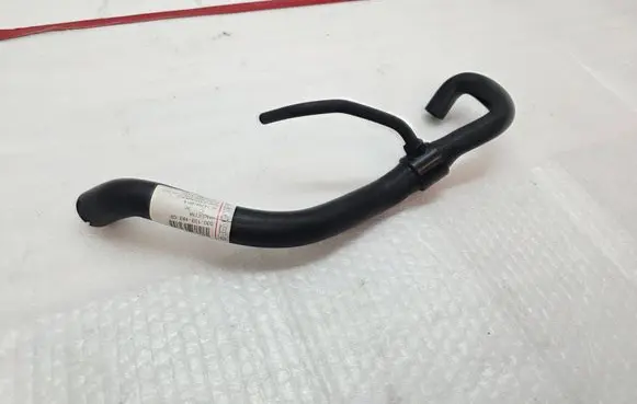 Volkswagen Golf IV Breather hose/pipe 030103493CD 5000013752