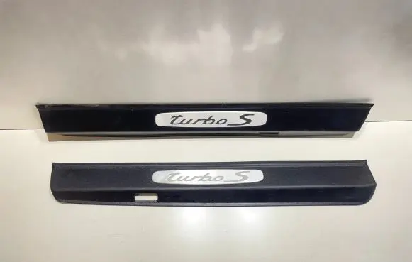 Porsche 911 991 sill trim set (inner) 99155530432 99155530332